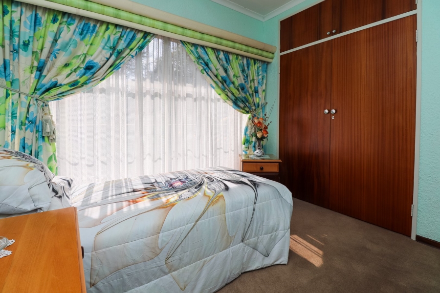 3 Bedroom Property for Sale in Flamwood North West